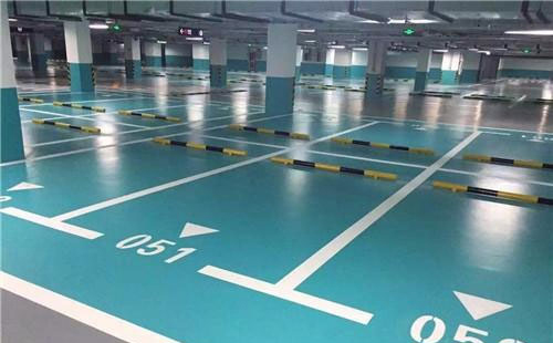 果洛果洛环氧地坪中涂：构筑坚固地面的关键环节